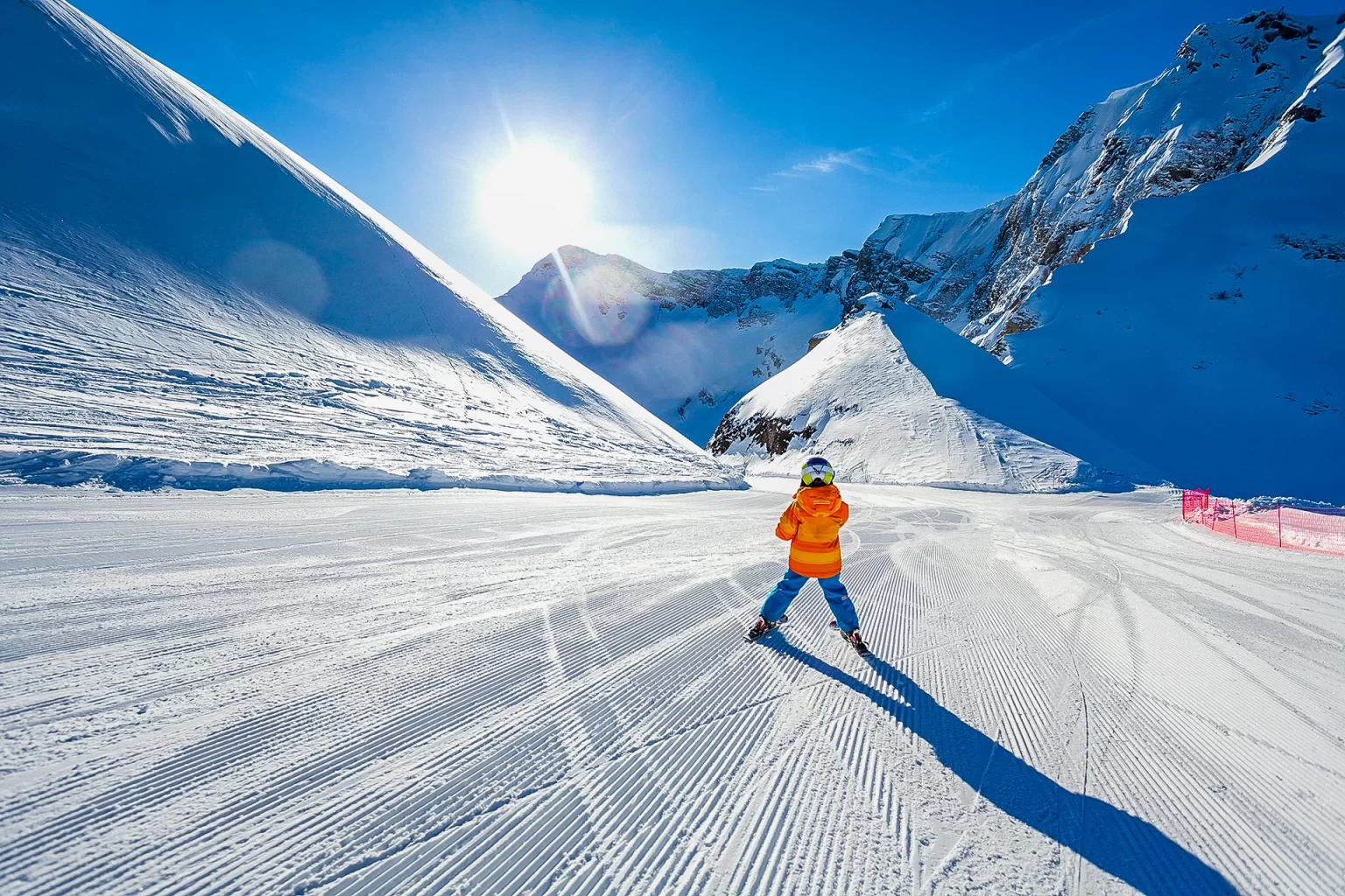 Hue-Lens-Skiiing-WITH-ColorBoost - opt