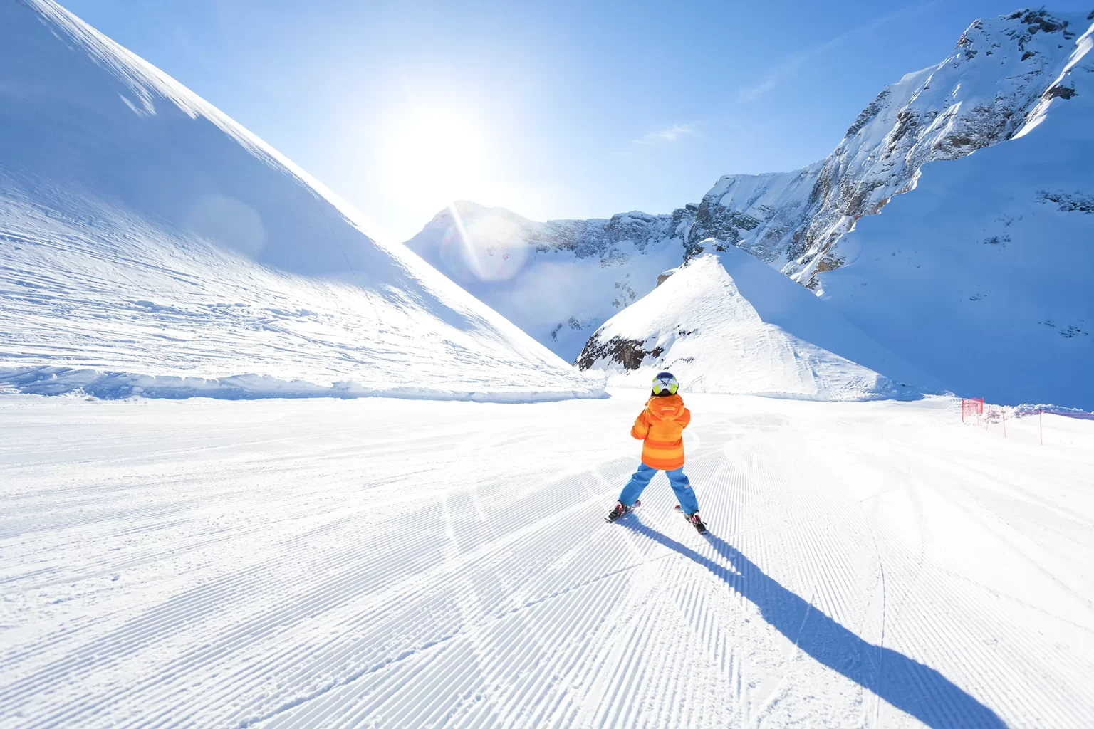 Hue-Lens-Skiiing-WITHOUT-ColorBoost - opt
